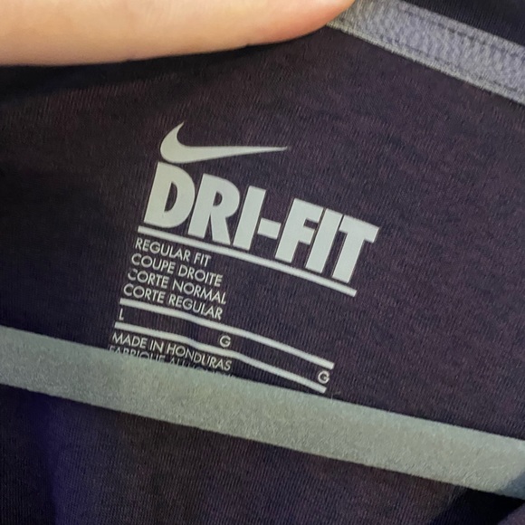 Nike Dri-Fit Short Sleeve - Picture 2 of 4